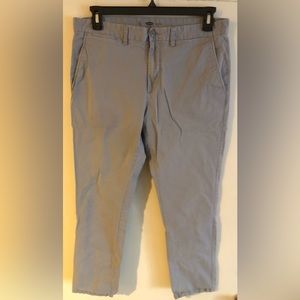 Men’s size L gray khaki pants